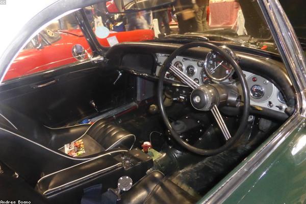 Cockpit eines Rennwagens